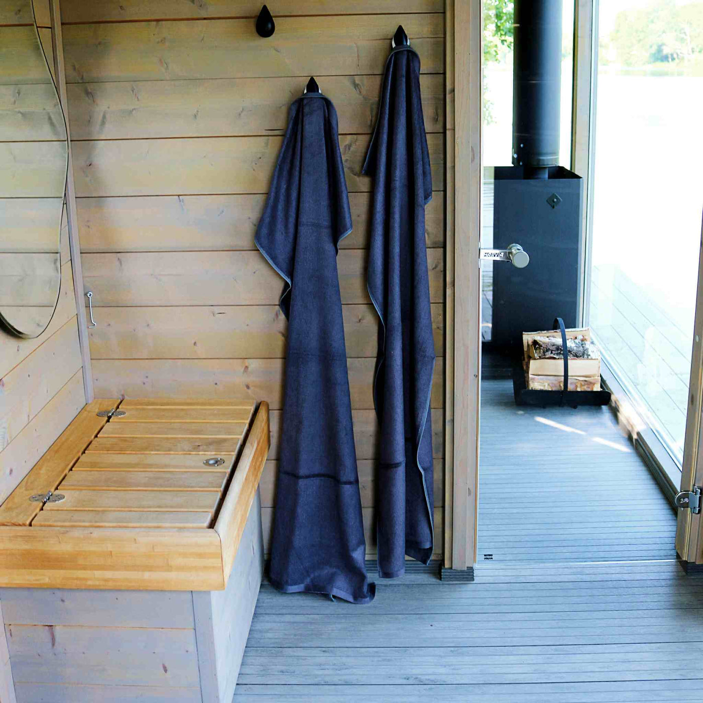 Black bath towels - bamboo